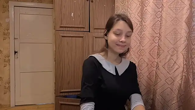 QutieDaSweet online show from October 28, 3:10 am