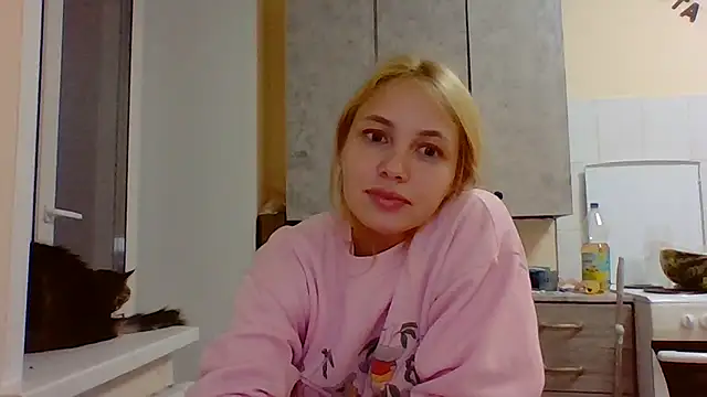 Snapshot of Lismera chatting on September 25, 6:33 pm Lismera online show from September 25, 6:33 pm