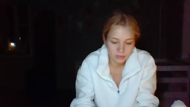 Snapshot of Lismera chatting on September 27, 6:24 pm Lismera online show from September 27, 6:24 pm