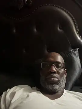 Snapshot of 1HOEBOSS chatting on March 4, 3:56 am 1HOEBOSS online show from March 4, 3:56 am