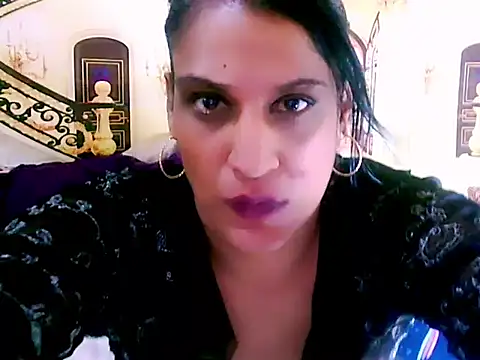 IndianSexcSmyle online show from September 27, 8:36 pm