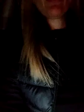 Snapshot of Madamx14 chatting on October 6, 5:43 pm Madamx14 online show from October 6, 5:43 pm