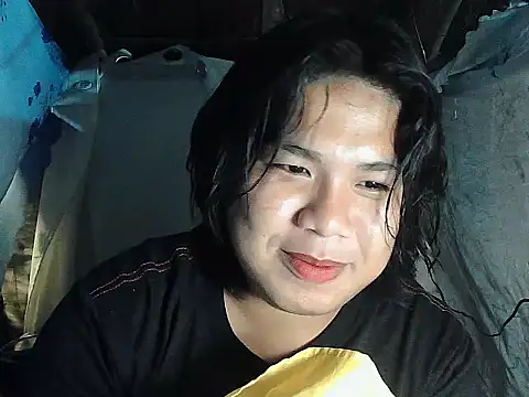 Snapshot of Huntrix2025 chatting on February 1, 12:59 pm Huntrix2025 online show from February 1, 12:59 pm