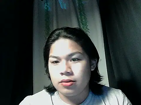 Snapshot of Huntrix2025 chatting on February 3, 10:31 am Huntrix2025 online show from February 3, 10:31 am