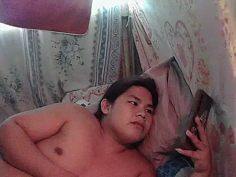 Huntrix2025 online show from June 18, 2:34 am