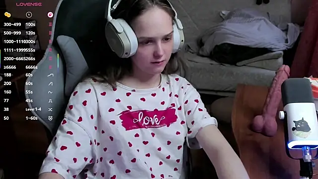 SharybbFace online show from April 10, 3:28 pm