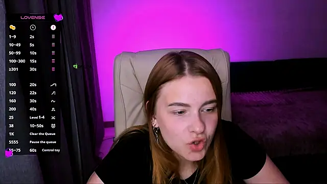 red  dizzy online show from September 19, 7:47 pm