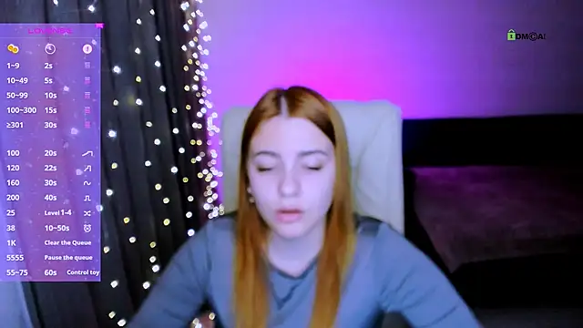 red  dizzy online show from October 30, 10:21 pm