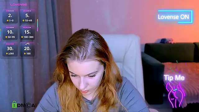 red  dizzy online show from December 5, 8:27 pm