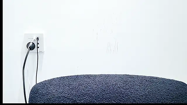 Snapshot of lila688123 chatting on December 1, 2:11 pm lila688123 online show from December 1, 2:11 pm