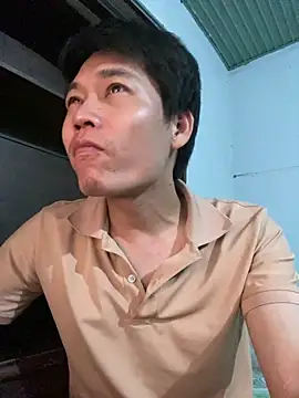 Snapshot of vila25cm chatting on February 6, 3:37 pm vila25cm online show from February 6, 3:37 pm