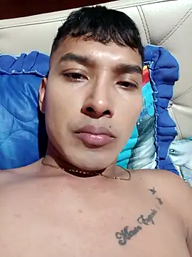 liamhotcolombia online show from September 28, 2:06 am