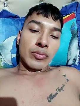 liamhotcolombia online show from September 30, 1:21 am