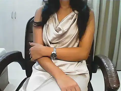 Snapshot of short_girl_ chatting on November 20, 5:01 pm short girl online show from November 20, 5:01 pm