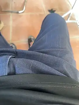 CZpublic online show from October 8, 3:04 am