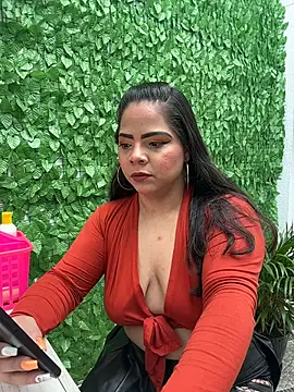 Snapshot of ROUSE_SINCLAIR chatting on October 29, 7:37 pm ROUSE SINCLAIR online show from October 29, 7:37 pm