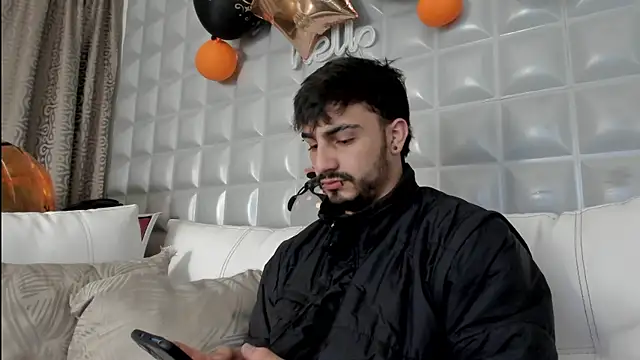 Jack Daniel   online show from October 30, 3:46 pm