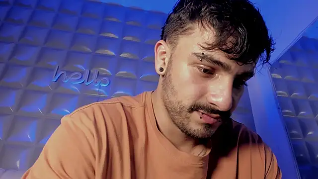 Jack Daniel   online show from November 26, 2:56 am