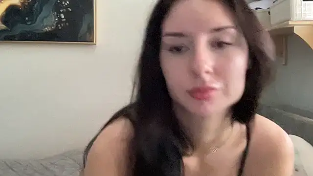 Snapshot of DiamondMistressx chatting on September 18, 12:18 pm DiamondMistressx online show from September 18, 12:18 pm