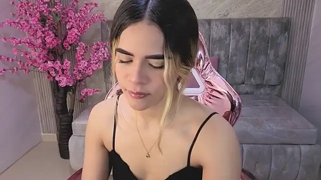 lilith4 s online show from October 17, 8:22 pm