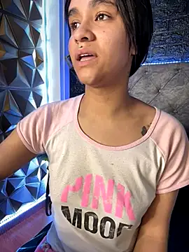 Isabella-Teen online show from October 3, 3:47 am