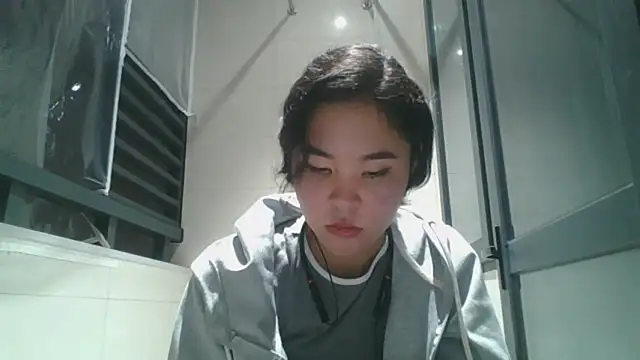 Snapshot of JennyCarpenter chatting on October 30, 11:44 am JennyCarpenter online show from October 30, 11:44 am