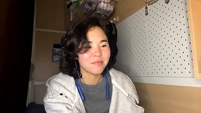 JennyCarpenter online show from April 18, 10:21 pm