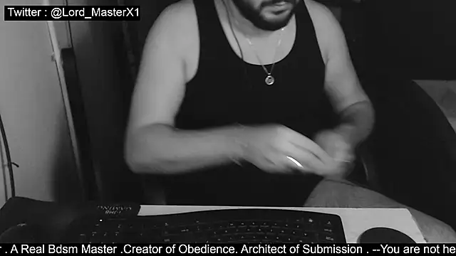 Snapshot of Lord_MasterX chatting on September 28, 7:08 pm Lord MasterX online show from September 28, 7:08 pm