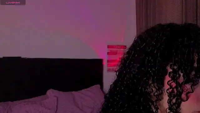 missvaneblake online show from April 13, 11:37 am