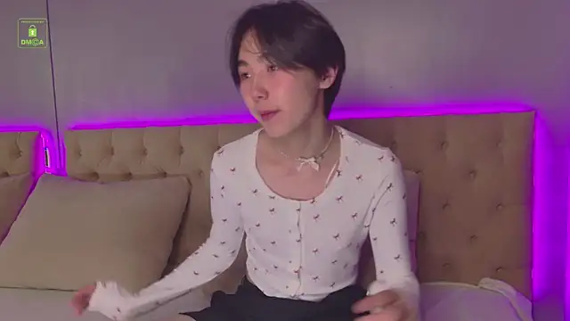 HeejinWang online show from October 15, 8:20 pm