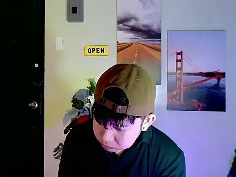 Snapshot of NaughtyGlow97 chatting on October 23, 3:55 pm NaughtyGlow97 online show from October 23, 3:55 pm