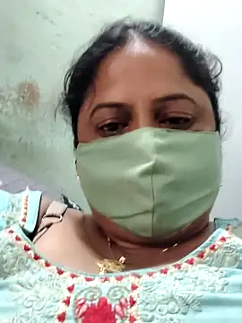 Snapshot of Mmm143 chatting on October 16, 5:41 am Mmm143 online show from October 16, 5:41 am