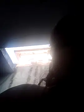 Snapshot of Mmm143 chatting on November 19, 7:08 am Mmm143 online show from November 19, 7:08 am