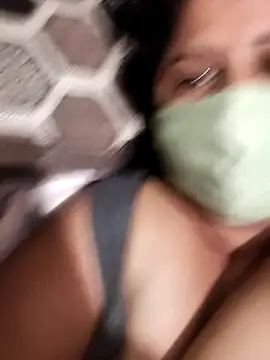 Mmm143 online show from February 13, 6:15 pm