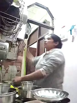 aliya-jaan71 online show from December 1, 5:07 pm