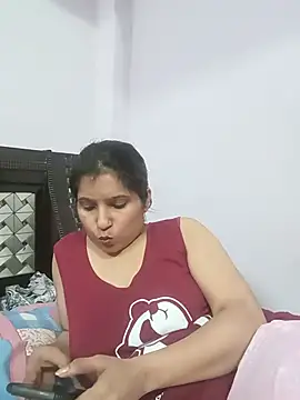 aliya-jaan71 online show from August 6, 4:20 pm