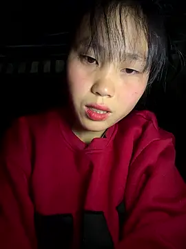 huong-18 online show from January 8, 10:45 pm