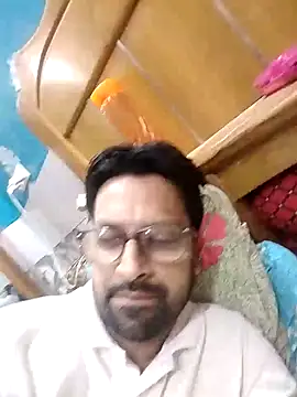 Snapshot of mohsin99272 chatting on September 28, 3:06 pm mohsin99272 online show from September 28, 3:06 pm