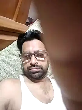 Snapshot of mohsin99272 chatting on September 29, 4:17 am mohsin99272 online show from September 29, 4:17 am