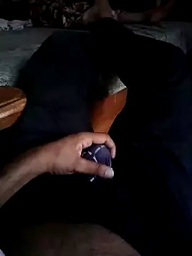 Snapshot of mohsin99272 chatting on October 2, 5:14 am mohsin99272 online show from October 2, 5:14 am