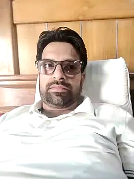 Snapshot of mohsin99272 chatting on October 9, 5:38 am mohsin99272 online show from October 9, 5:38 am