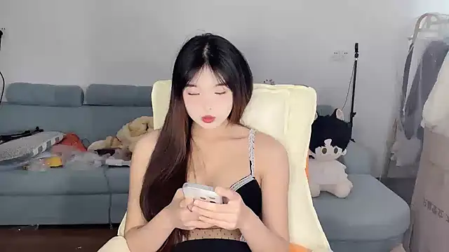 Akong11 online show from March 2, 5:08 am