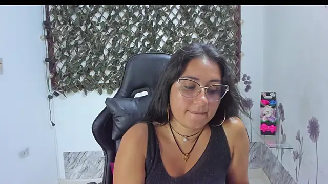 Luna021 1 online show from November 7, 7:47 pm