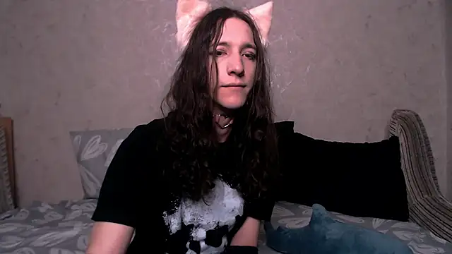 SilverMuse  online show from October 12, 2:32 am