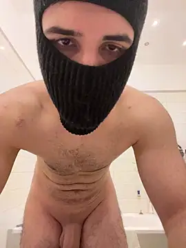 Snapshot of derficker0606 chatting on February 21, 11:17 pm derficker0606 online show from February 21, 11:17 pm