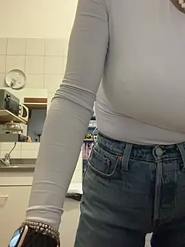 ainaht online show from February 21, 8:48 am