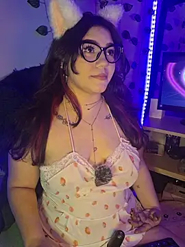 MegXo online show from October 22, 6:35 am