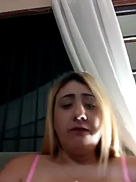 melissinhaa37 online show from September 28, 11:10 pm