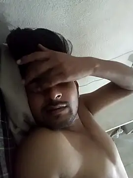Snapshot of abhishekk_desiboy99 chatting on October 25, 9:17 am abhishekk desiboy99 online show from October 25, 9:17 am
