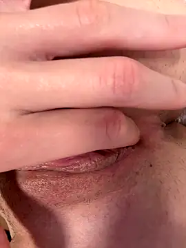 Snapshot of TeMajor chatting on October 5, 9:24 pm TeMajor online show from October 5, 9:24 pm